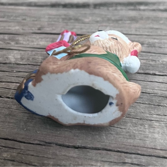 VINTAGE 711 CITGO CHRISTMAS ORNAMENT TEDDY BEAR WITH GIFTS SANTA’S HELPER - Picture 5 of 6